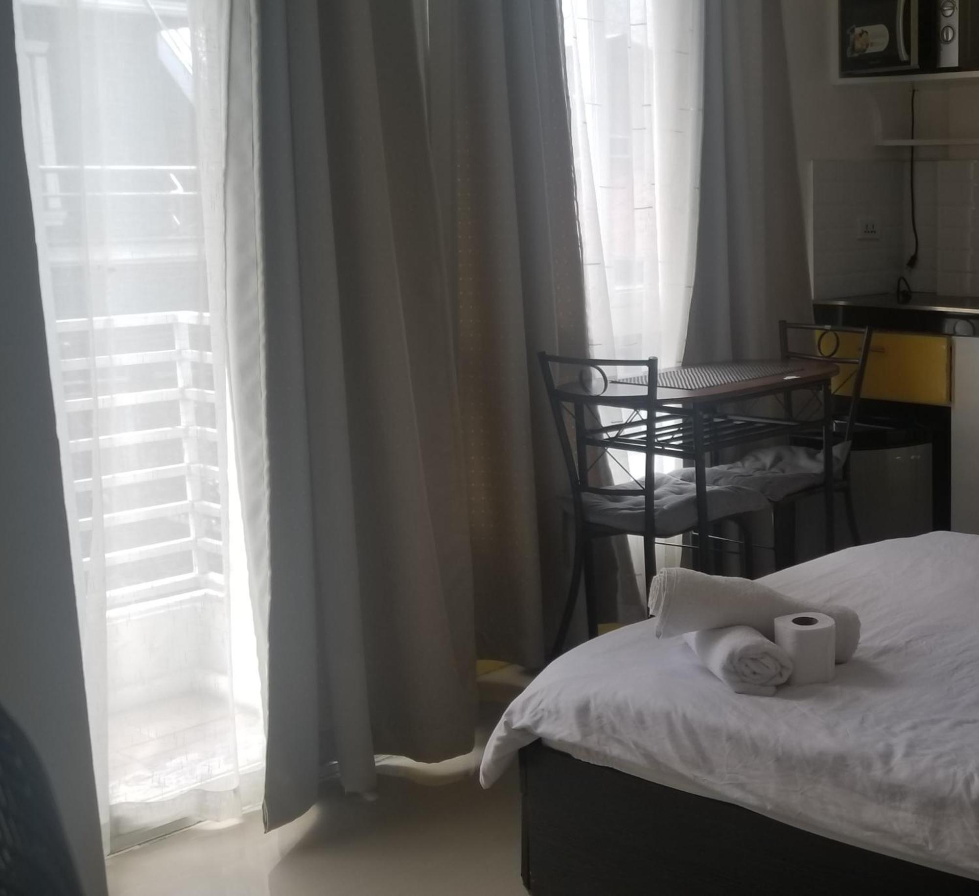 Innsite Room Rentals Pasay Exterior photo